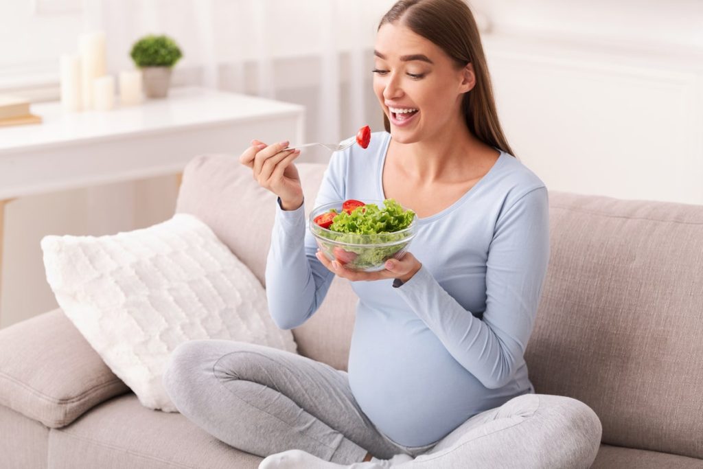 hamilelikte dengeli ve düzenli beslenme